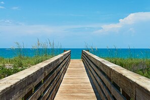 Beach nearby, beach towels
