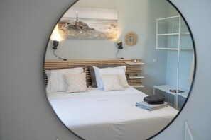 3 chambres, fer et planche à repasser, Wi-Fi, literie fournie