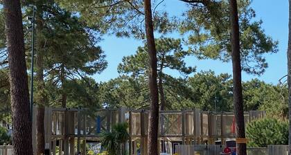 Mobile home in a 5 star campsite 700m from the ocean