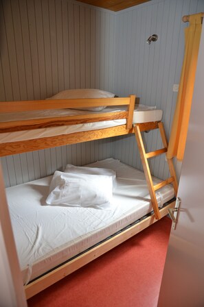 2 habitaciones, wifi gratis y ropa de cama 