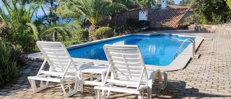 Piscine extérieure