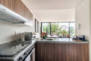 Fridge, microwave, oven, stovetop