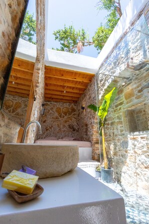 Spa - Dreaming of Greece 🌸 (Naxos)