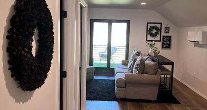 This charming living quarters has amazing views!!