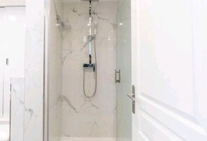 Dusche