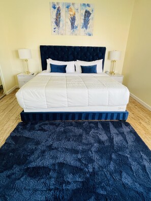 4 bedrooms, iron/ironing board, free WiFi, bed sheets