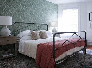 4 bedrooms, free WiFi, bed sheets