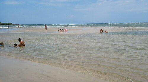 House with pool Guaratuba-Barra do Saí - 100 m from the beach