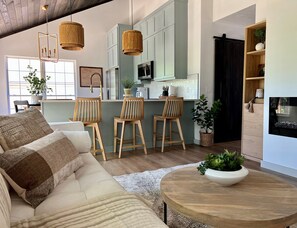 TV connectée, cheminée