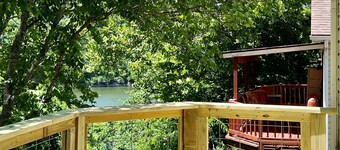 Lakeview! The Jefferson Cottage at Holiday Island.