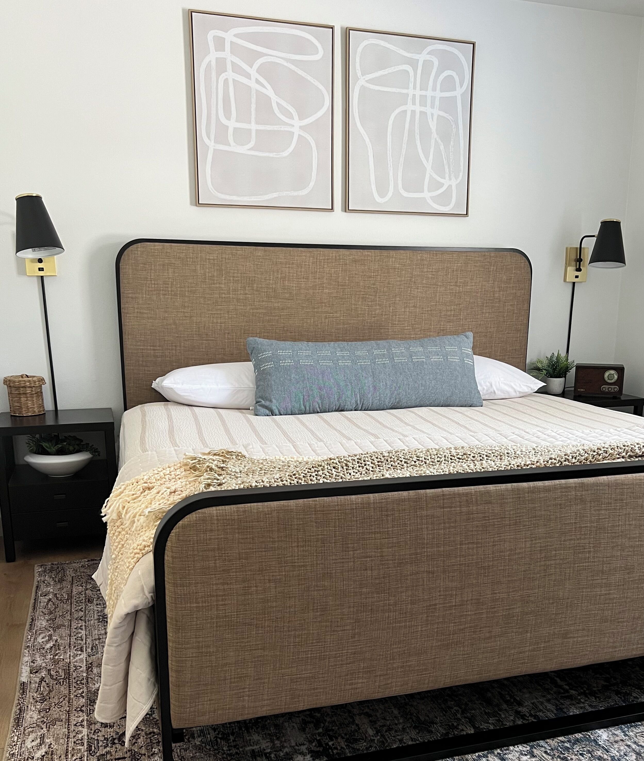 2 chambres, fer et planche à repasser, accès au Wi-Fi (inclus)