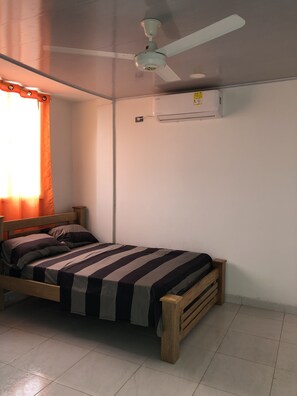 11 Schlafzimmer, kostenloses WLAN, Bettwäsche