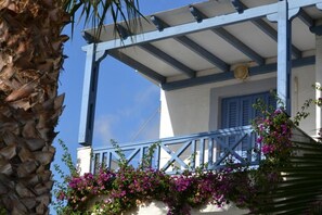 Exterior - maistrali studios (Andros)