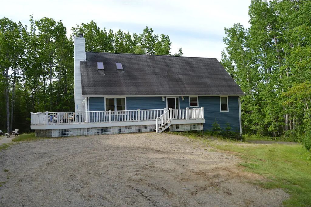 Private Downeast Home in the woods