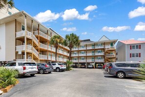 Exterior - Oceanfront Corner Unit with Pool & Direct Beach Access (North Myrtle Beach)