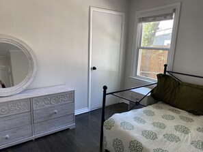 2 Schlafzimmer, Bügeleisen/Bügelbrett, Reisekinderbett, WLAN