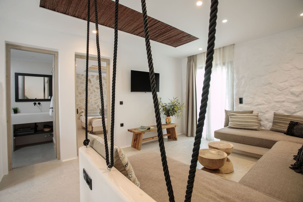 Superior Apartment | 1 bedroom, individually decorated, individually furnished