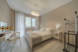 2 bedrooms, desk, iron/ironing board, free WiFi