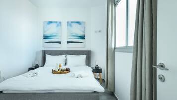 3 bedrooms, iron/ironing board, free WiFi