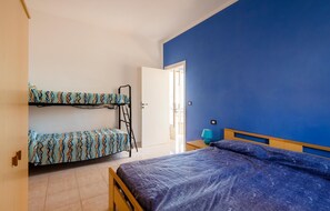 2 bedrooms, free WiFi