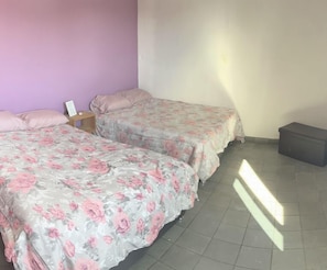 Wifi gratis y ropa de cama
