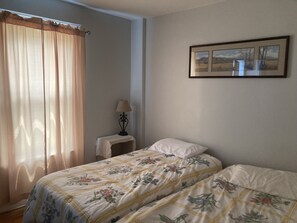 3 bedrooms, free WiFi - Convenient to Knoxville, Dollywood, Univ. of TN (Alcoa)