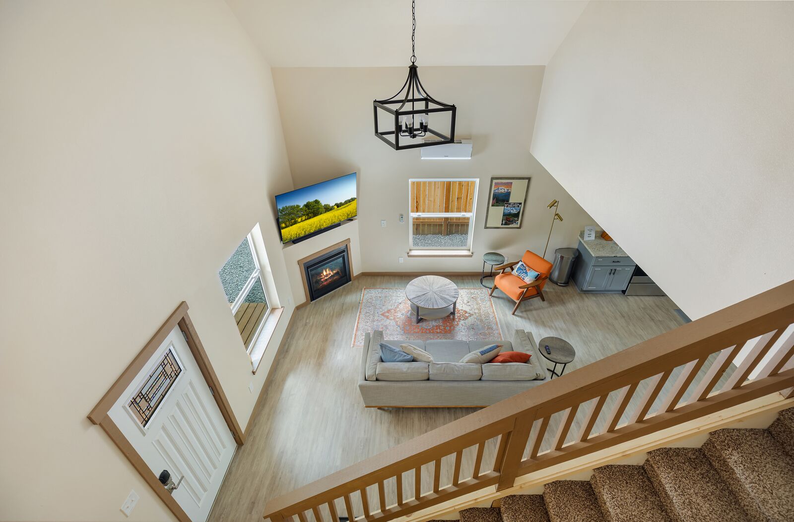 Modern 3br Mountain Cabin Near Mt. Rainier:  Hot Tub, Firepit, Family-friendly - Ashford, WA