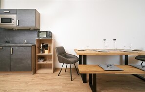 Fridge, microwave, oven, dishwasher