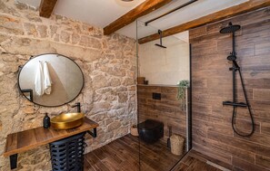 Een douche, een haardroger
