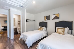 3 bedrooms, free WiFi, bed sheets