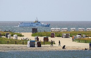 Beach nearby, fishing - Cozy apartment in Büsum with sauna (Büsum)