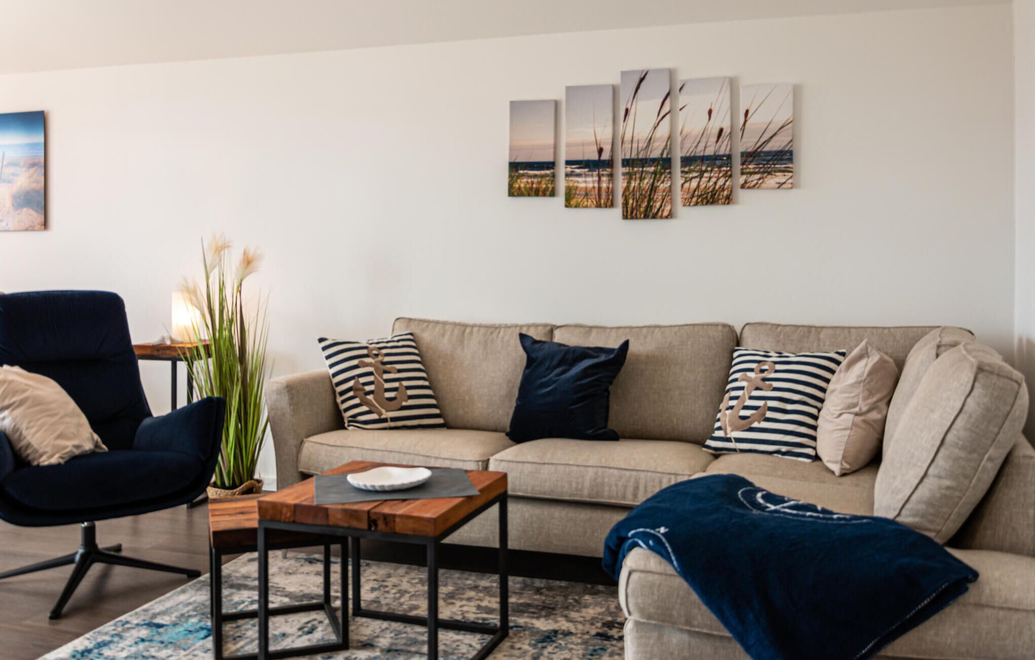 Smart-TV, Kamin, DVD-Player