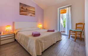 2 chambres, Wi-Fi gratuit, draps fournis
