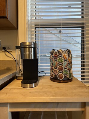 Enjoy a freshly brewed cup in the kitchen, where a coffee maker and coffee pods are at your disposal.