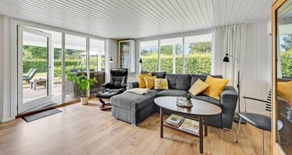 Cozy home in Ulfborg with kitchen