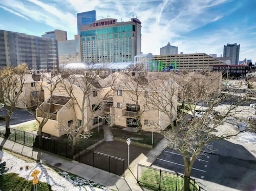 Enjoy this 2 bedroom condo by Beach, Casino, Boardwalk, and Waterpark! 