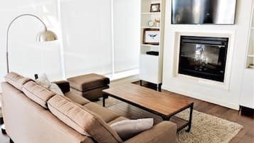 TV connectée, cheminée