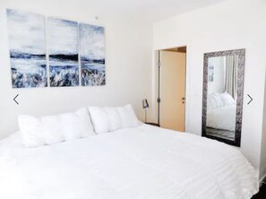 1 dormitorio, tabla de planchar con plancha, cuna de viaje y wifi gratis