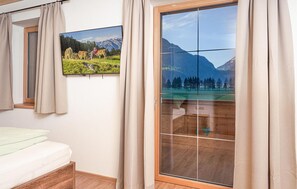 1 soverom, wi-fi (inkludert) og sengetøy