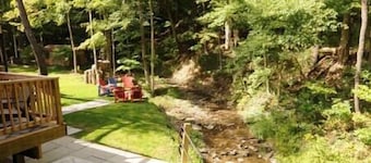 #1 EVL Creekview Townhome SKI BIKE GOLF & Hot Tub