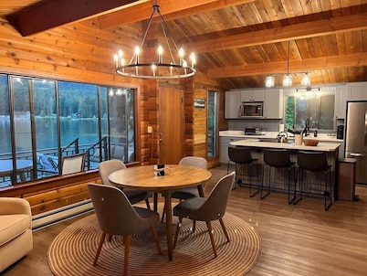 OutWest Idaho Lake Cabin