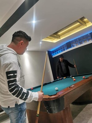 Games room - Fifth Miranda 🌸 (Mor.)
