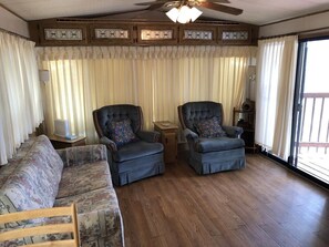 Living area - Rio grand valley vacation rental (Harlingen)