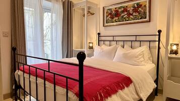 2 bedrooms, iron/ironing board, travel crib, free WiFi