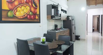 Beautiful Apartment 2 blocks from the main park-301