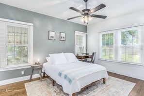 3 dormitorios, escritorio, tabla de planchar con plancha y wifi gratis