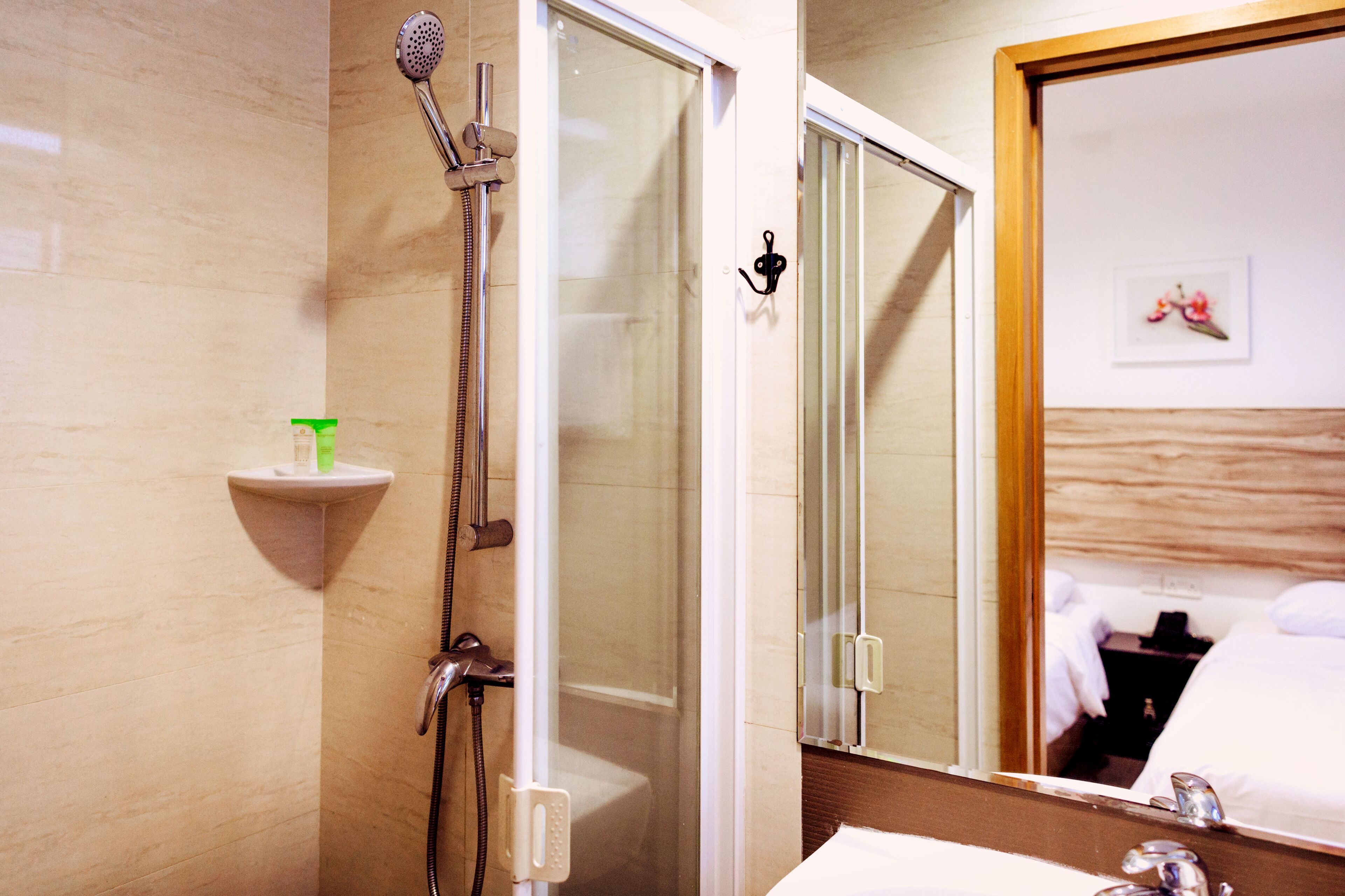 Photo - Victoria Hotel, a NuVe Group Collection