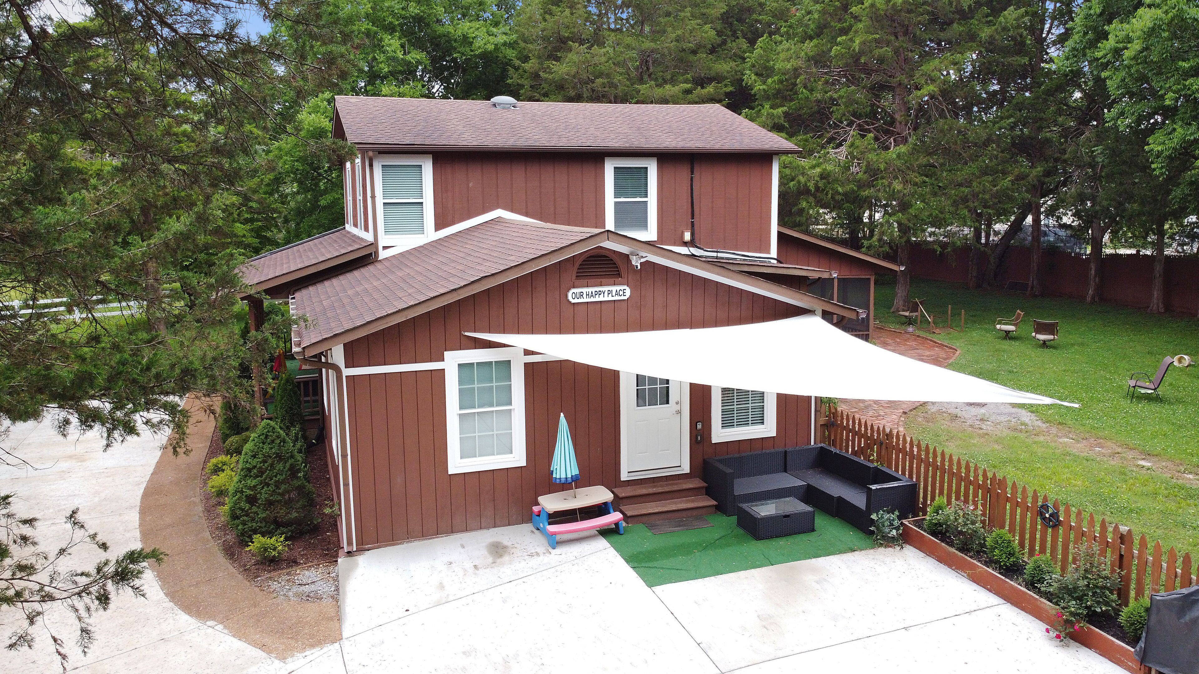 Relax Farm house - Self check in /WIFI -Tiny House