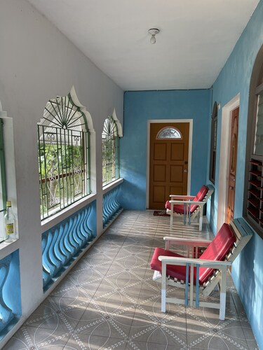 Large 1 bedroom apartment WiFi