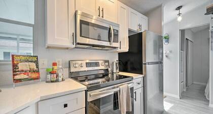 Enchanted Cottage with Pool and Mini-Golf Near Disney